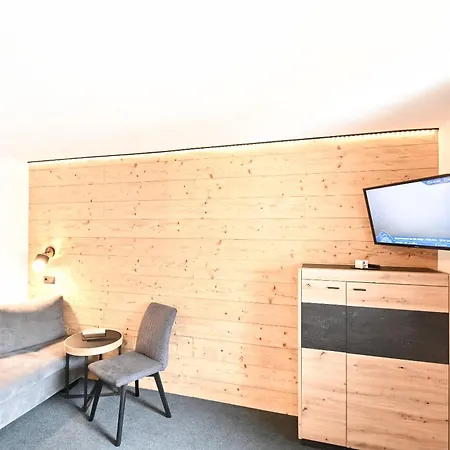 Vermunt - Silvretta Sommer Premium Card Inklusive * גלטור